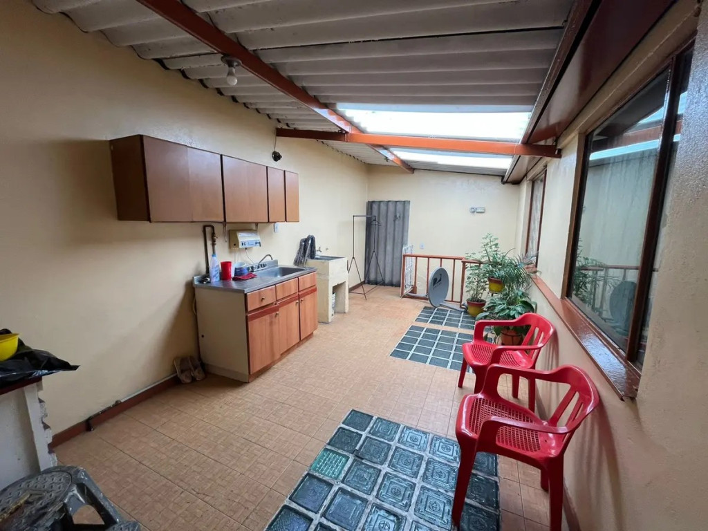 Casa en venta en Villa Mayor Oriental, Bogotá · foto 11 de 18