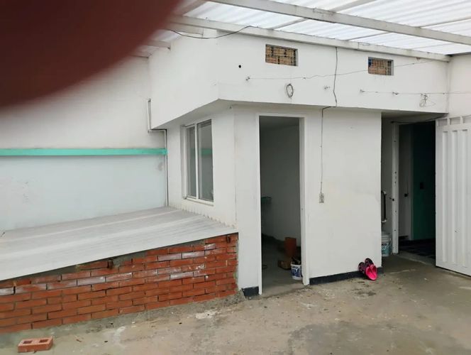 Casa de 7 alcobas en venta en San Jose, Bogotá, 384 m² · foto 6 de 17