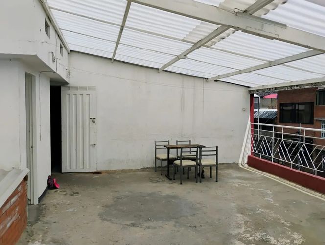 Casa de 7 alcobas en venta en San Jose, Bogotá, 384 m² · foto 8 de 17