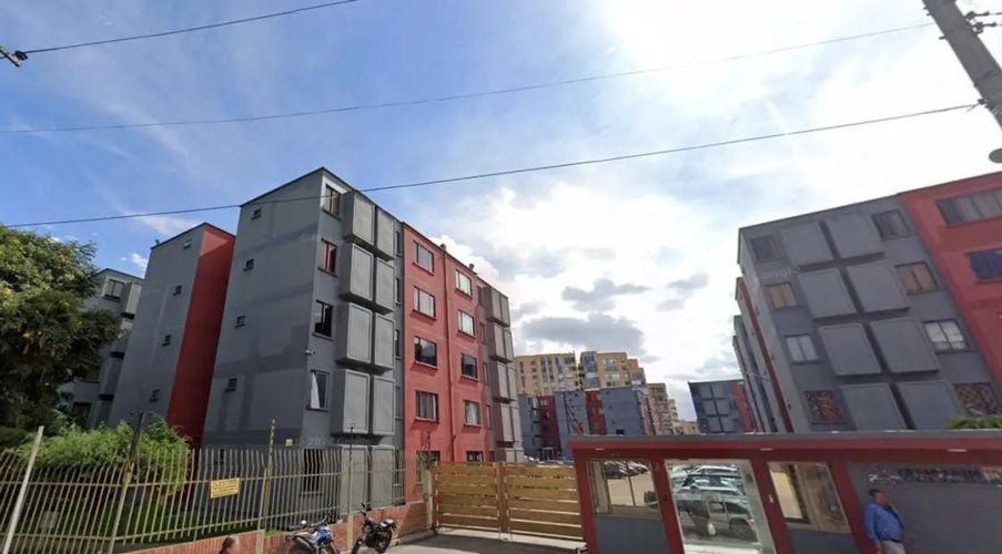 Apartamento de 3 alcobas en venta en El Tintal, Bogotá, 53 m² · foto 1 de 12