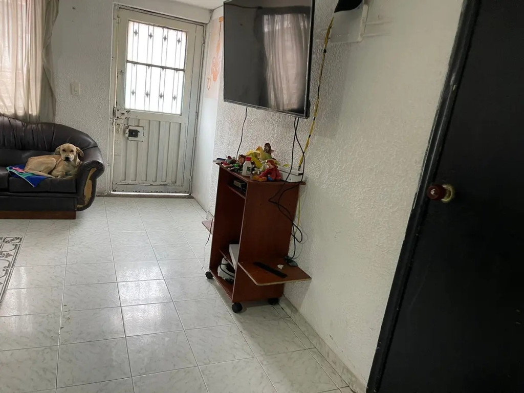 Casa en venta en San Miguel, Bogotá · foto 7 de 16