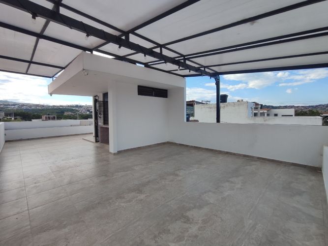 Casa de 3 alcobas en venta en Trapiches Ii, Villa del Rosario, 176 m² · foto 17 de 19