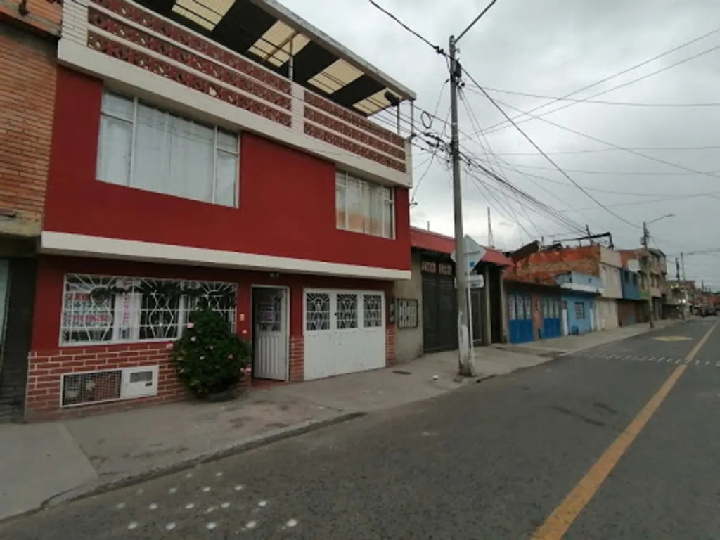 Casa en venta en Bosa Los Naranjos, Bogotá · foto 2 de 24