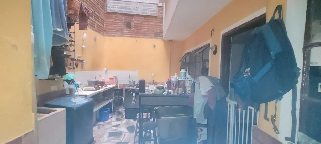 Casa en venta en Claret, Bogotá · foto 3 de 23