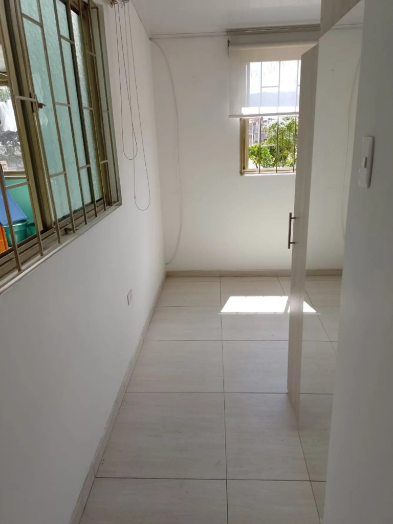 Casa en venta en Floralia I Sector, Bogotá · foto 8 de 24