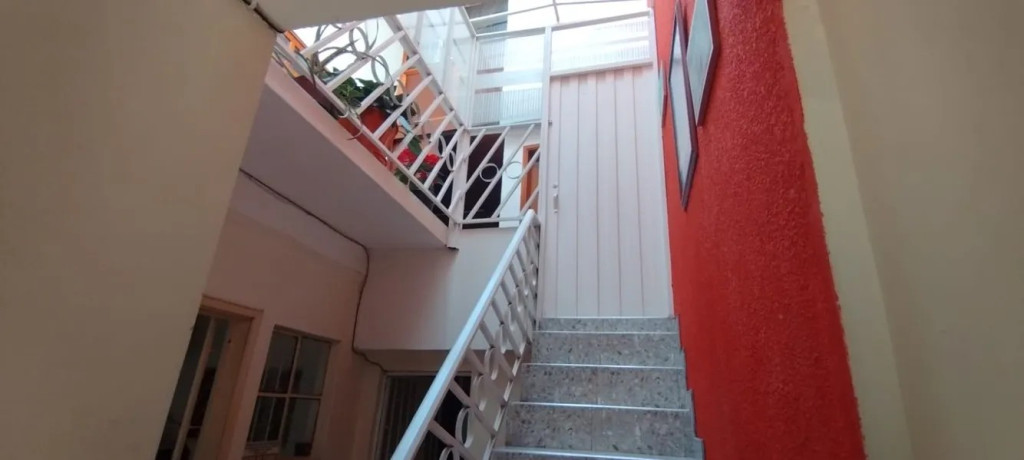 Casa en venta en El Vergel, Bogotá · foto 8 de 24