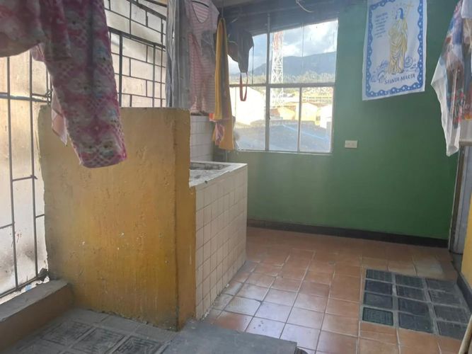 Casa de 5 alcobas en venta en Sosiego Sur, Bogotá, 358 m² · foto 4 de 14