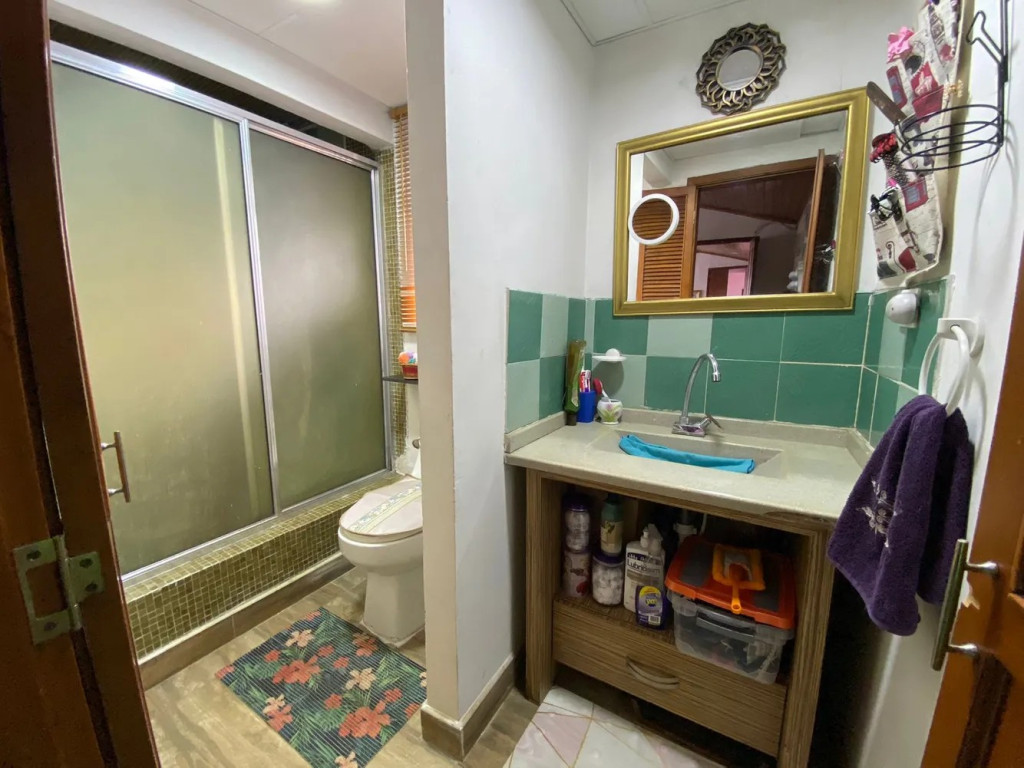 Casa en venta en La Española, Bogotá · foto 10 de 18
