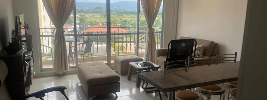 Apartamento de 2 alcobas en venta en Las Palmas, Pasto, 53 m² · foto 2 de 10