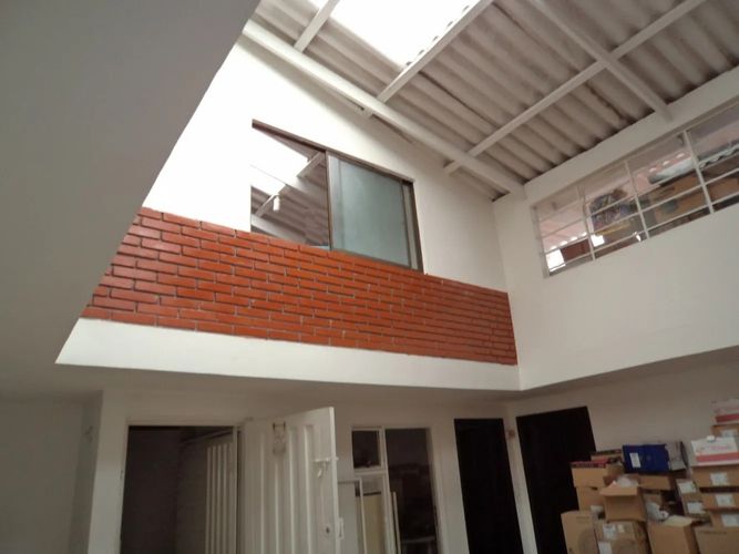 Casa de 6 alcobas en venta en Santa Lucia, Bogotá, 622 m² · foto 4 de 14