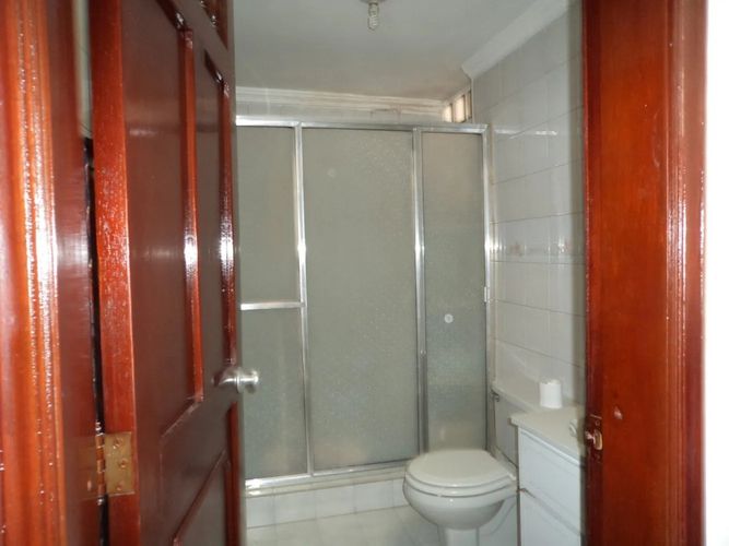 Casa de 6 alcobas en venta en Santa Lucia, Bogotá, 622 m² · foto 7 de 14