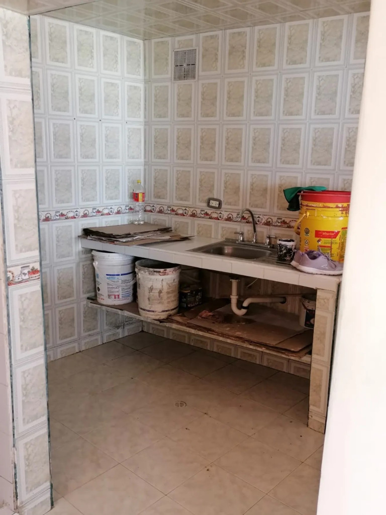 Casa en venta en Ines Elvira, Bogotá · foto 2 de 18