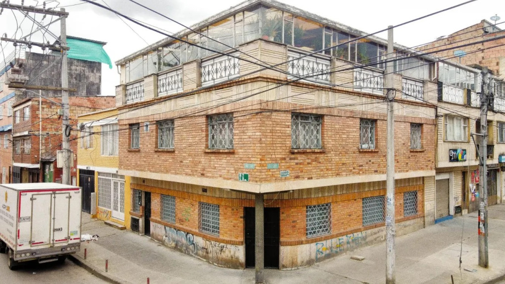 Casa en venta en Restrepo Occidental, Bogotá · foto 2 de 24