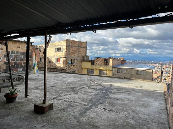Casa de 16 alcobas en venta en Atenas, Bogotá, 320 m² · foto 7 de 17