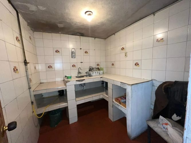 Casa de 16 alcobas en venta en Atenas, Bogotá, 320 m² · foto 11 de 17
