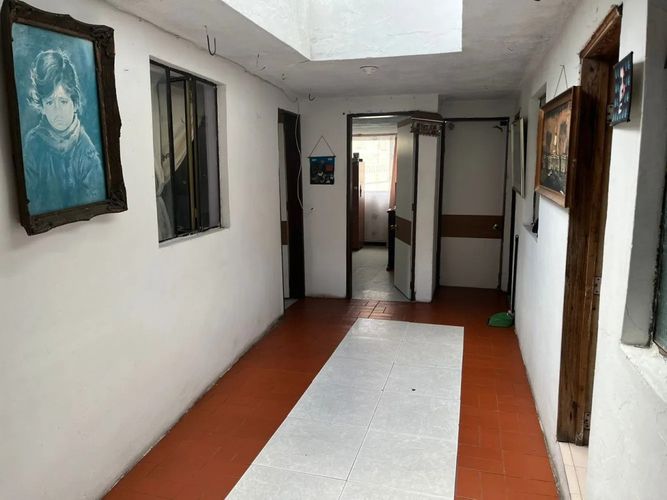 Casa de 16 alcobas en venta en Atenas, Bogotá, 320 m² · foto 12 de 17