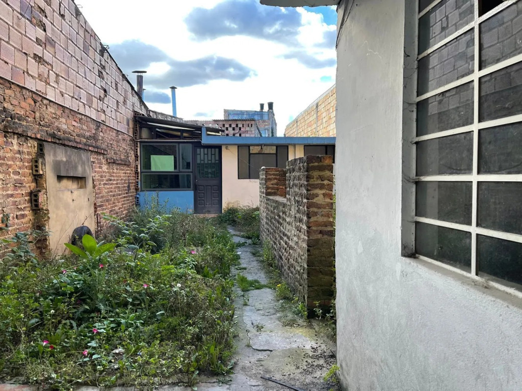 Casa en venta en Santa Lucia, Bogotá · foto 2 de 14
