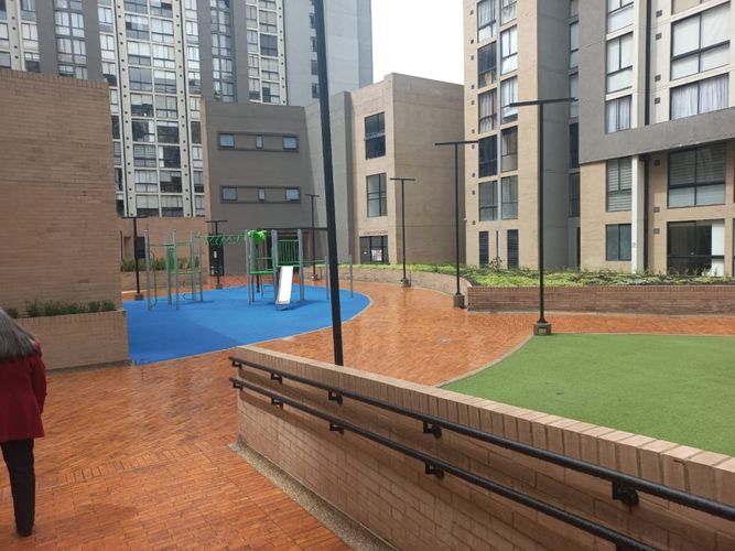 Apartaestudio en venta en El Plan, Bogotá, 36 m² · foto 2 de 24