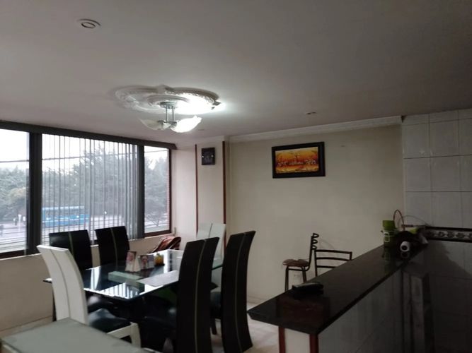 Casa de 4 alcobas en venta en San Vicente Ferrer, Bogotá, 232 m² · foto 6 de 18