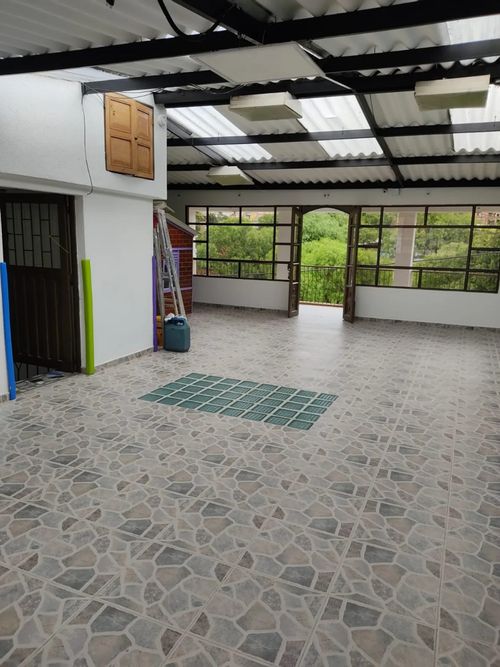 Casa de 6 alcobas en venta en Country Sur, Bogotá, 372 m² · foto 15 de 15