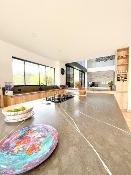 Casa de 5 alcobas en venta en Don Diego, El Retiro, 1840 m² · foto 13 de 15