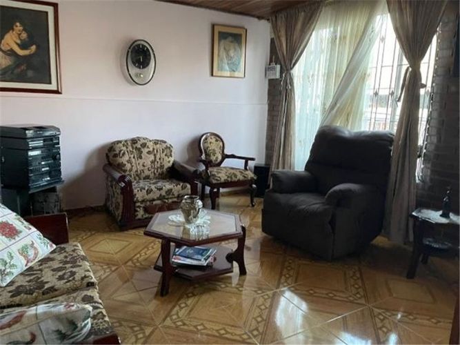 Apartamento en venta en Ciudad Berna, Bogotá · foto 6 de 19