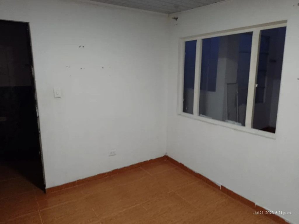 Casa en venta en Perdomo Alto, Bogotá · foto 4 de 15
