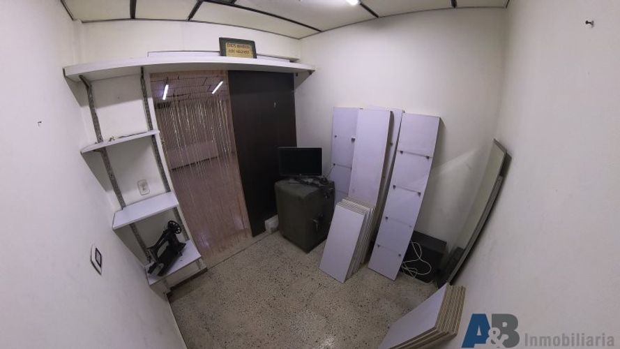 Local en arriendo en La Candelaria, Medellín, 70 m² · foto 6 de 8
