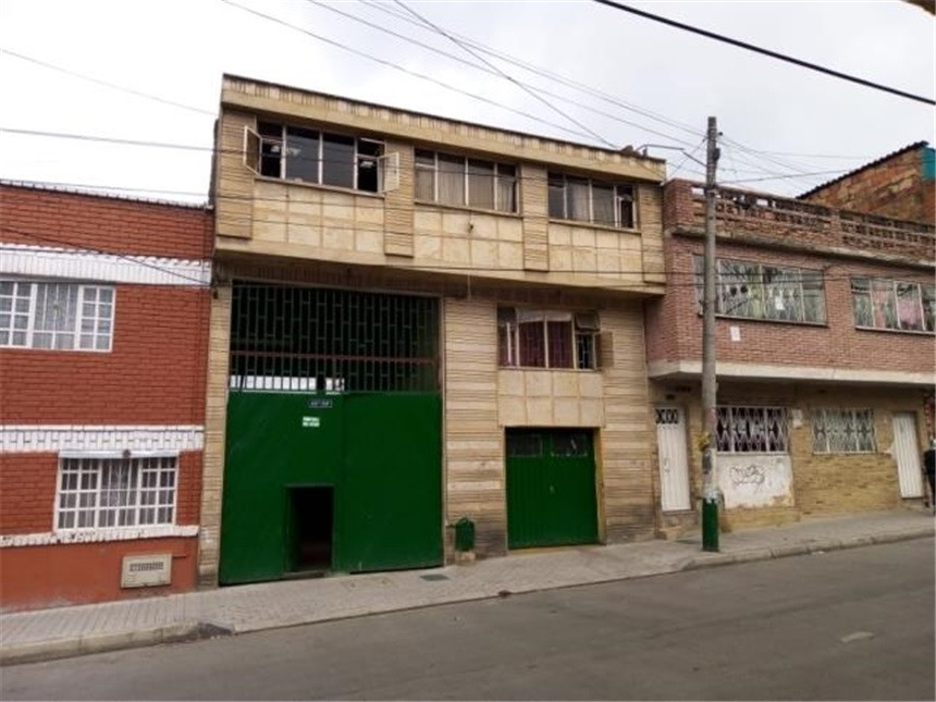 Casa en venta en Marco Fidel Suarez, Bogotá · foto 3 de 17
