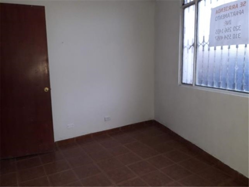 Casa en venta en Perdomo Alto, Bogotá · foto 7 de 24