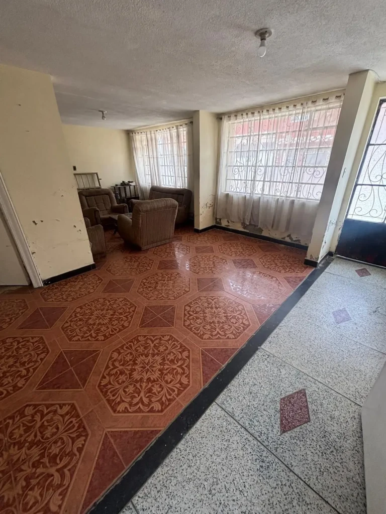 Casa en venta en Abraham Lincoln, Bogotá · foto 3 de 17