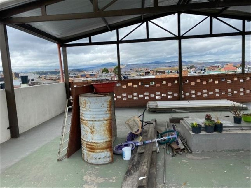 Casa en venta en Santa Isabel Sur, Bogotá · foto 22 de 23