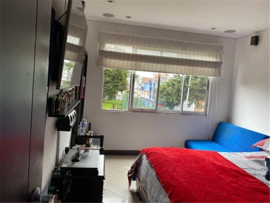 Casa en venta en Engativá, Bogotá · foto 13 de 19
