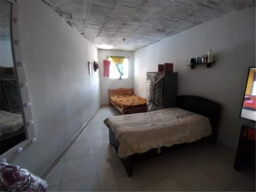 Casa en venta en La Andrea, Bogotá · foto 3 de 16