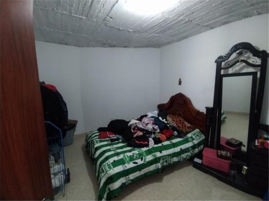 Casa en venta en La Andrea, Bogotá · foto 9 de 16
