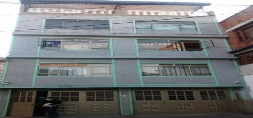 Casa en venta en Restrepo Occidental, Bogotá · foto 2 de 17