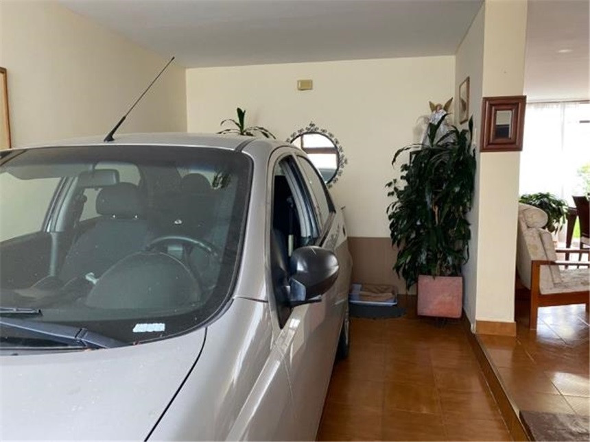 Casa en venta en Santa Barbara, Bogotá · foto 9 de 16