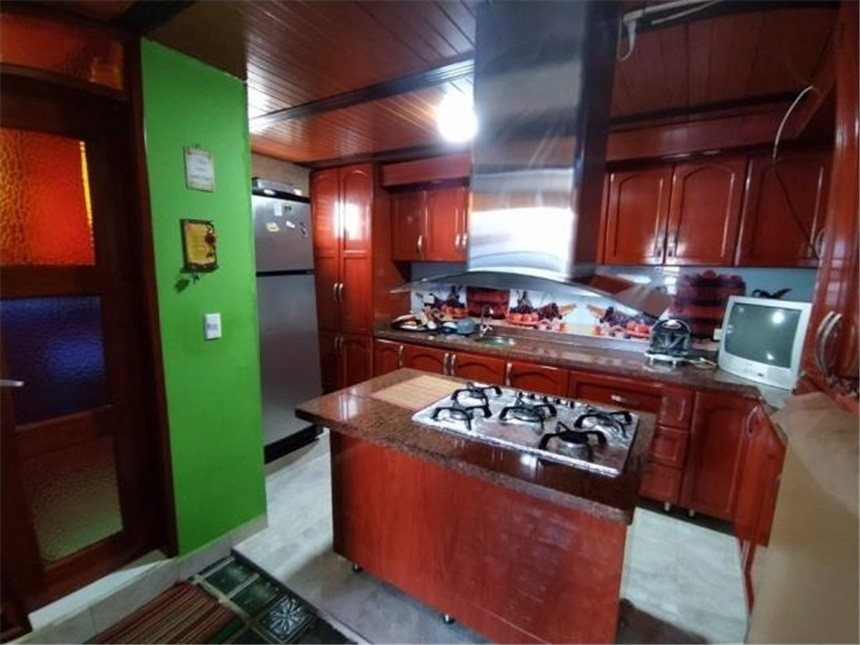 Casa en venta en Santa Librada, Bogotá · foto 3 de 14