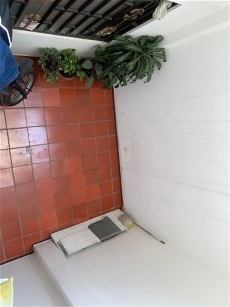 Casa en venta en Engativá, Bogotá · foto 2 de 24
