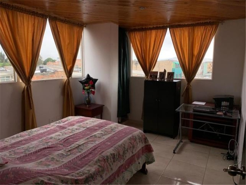 Casa en venta en Engativá, Bogotá · foto 21 de 24