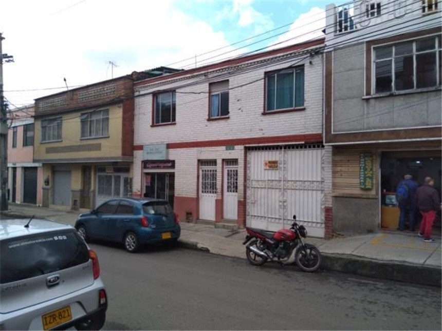 Casa en venta en Restrepo Occidental, Bogotá · foto 3 de 19