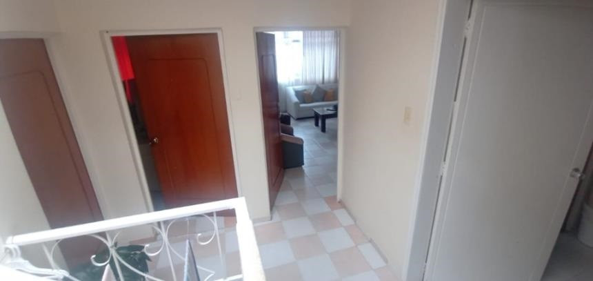 Casa en venta en El Carmen, Bogotá · foto 7 de 14