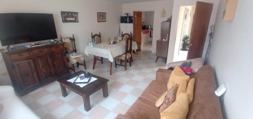Casa en venta en El Carmen, Bogotá · foto 10 de 14