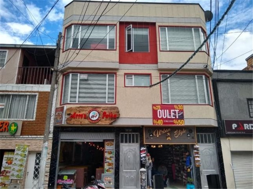 Casa en venta en Marco Fidel Suarez, Bogotá · foto 2 de 20