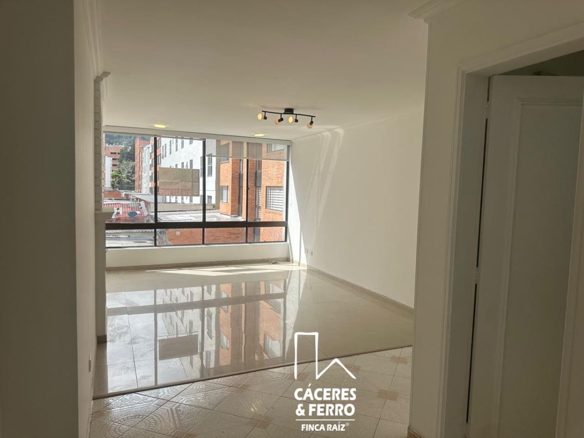Apartamento en venta en Santa Barbara, Bogotá · foto 3 de 17