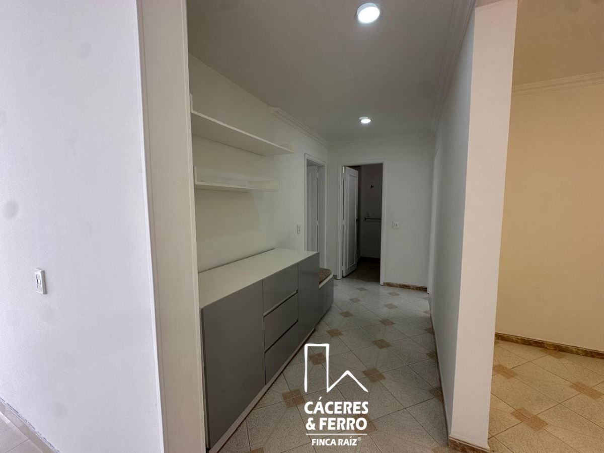 Apartamento en venta en Santa Barbara, Bogotá · foto 9 de 17