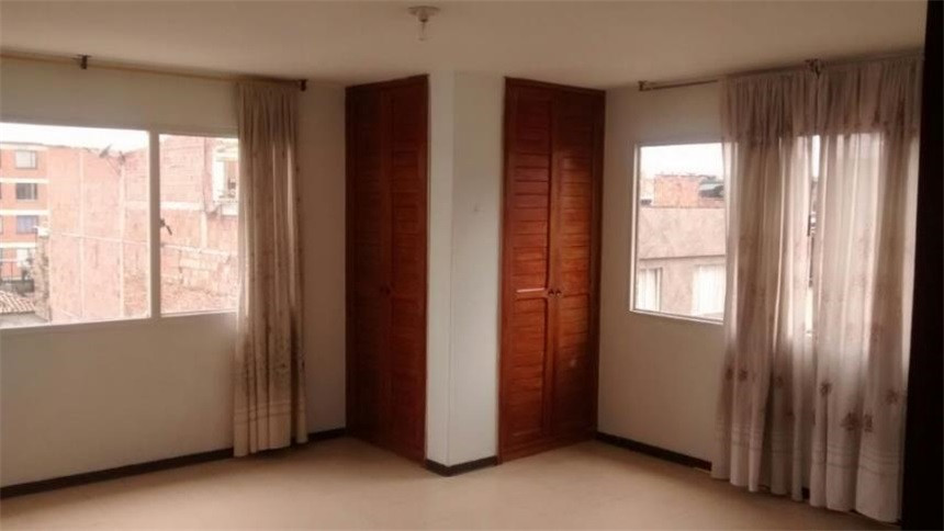 Casa en venta en Centenario, Bogotá · foto 21 de 24