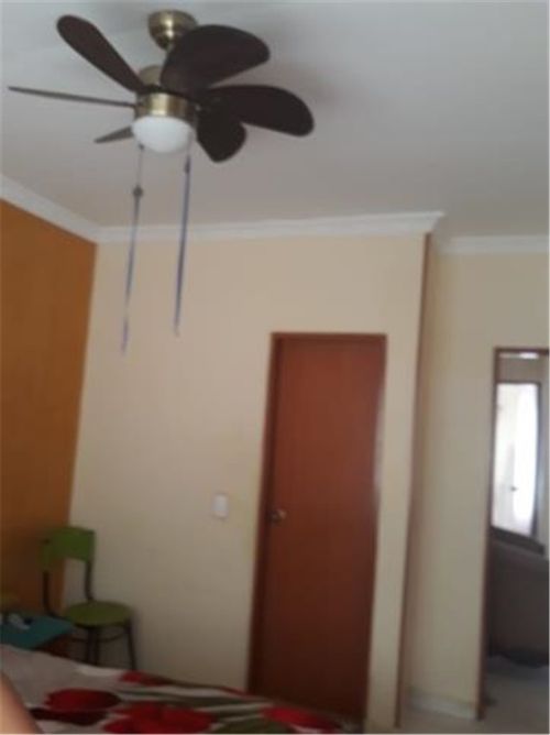 Casa de 3 alcobas en venta en Br. Rosa Blanca 2, Girardot, 144 m² · foto 3 de 10