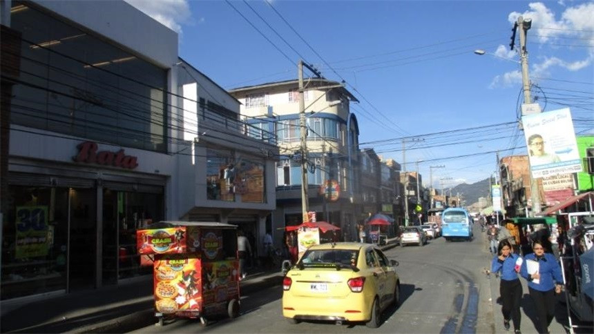 Casa en venta en Compartir, Bogotá · foto 2 de 24