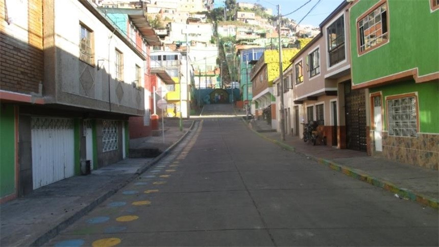 Casa en venta en Compartir, Bogotá · foto 3 de 24